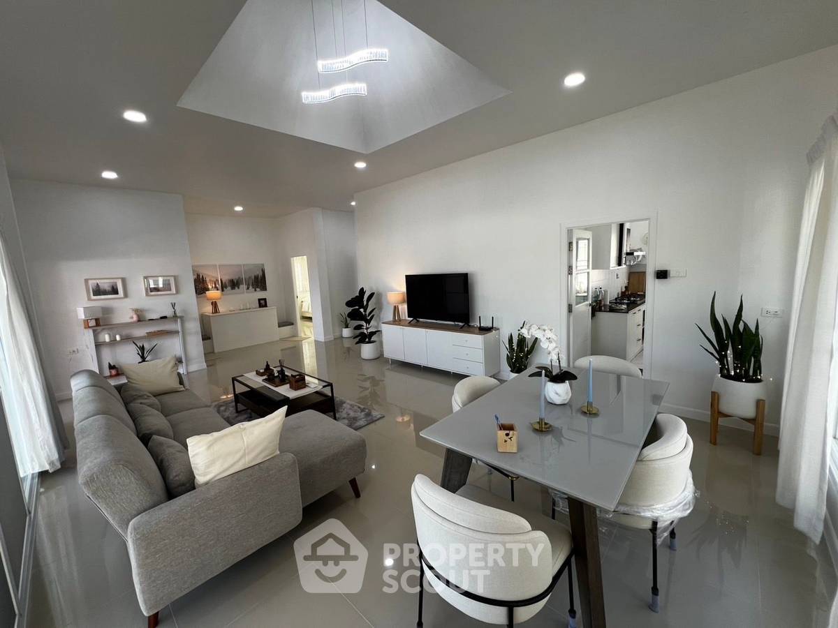 รูป บ้านเดี่ยว 3 ห้องนอน อนุญาตเลี้ยงสัตว์ ขาย ที่ SP Village 5 พัทยา (ID 3118382) - รูปที่ 3/8