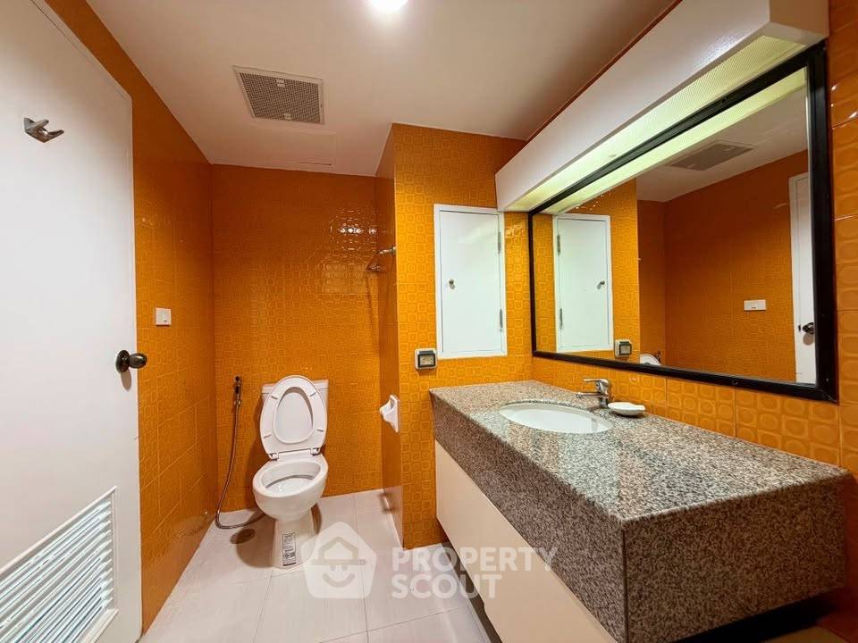 picture 1-Bedroom Condo For Rent, Baan Chan Condominium, Thong Lo (ID 3115372) - 10/17