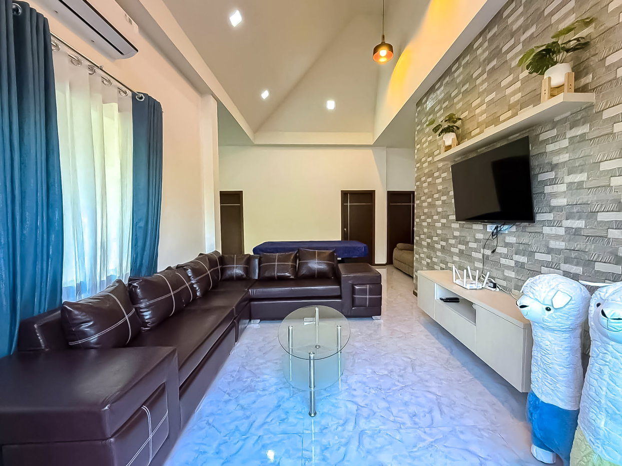 รูป Pool Villa for Rent Rong Po North Pattaya 3Bedroom - รูปที่ 1/9