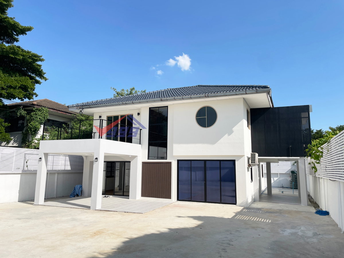 picture House for Rent - Chuan Chuen Bang Khen | 6 Bedrooms 255 sq.m. REF. 075HRK - 1/26
