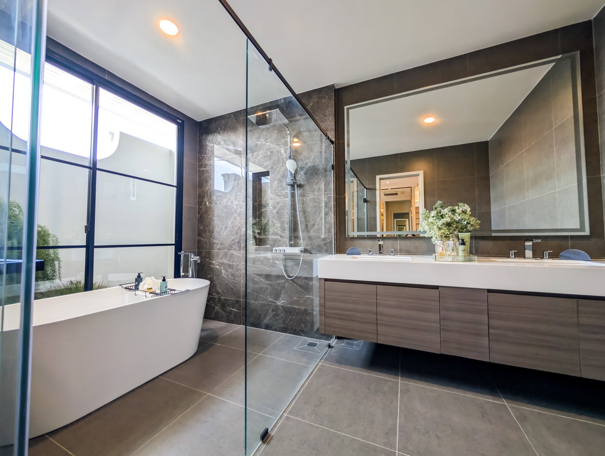 picture Luxury Modern Classic House East Pattaya for Sale - 19/28
