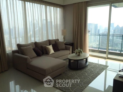 รูปภาพ Well-Priced 2-BR Condo, Q Langsuan, 300m to BTS Ratchadamri 📍 High-Floor 36th, 115 Sqm (ID 452867)