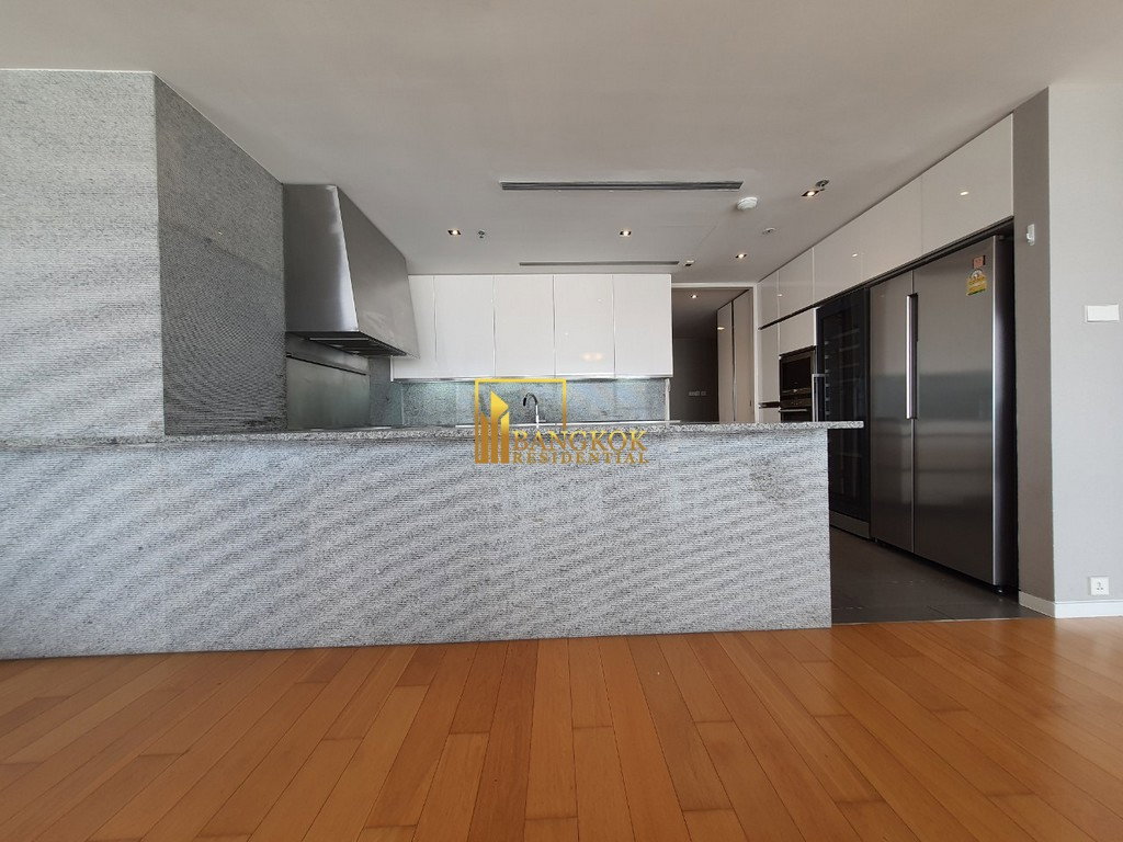 รูป The Met Sathorn | Luxurious 3 Bed Condo For Rent in CBD Area - BR13711CD - รูปที่ 6/47