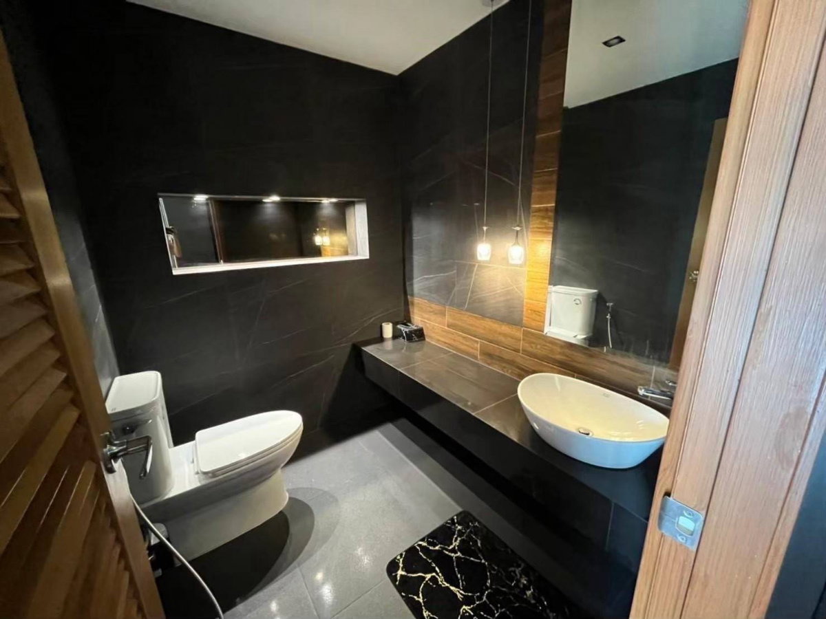 picture Three-storey townhouse for sale ✦ Selling price: THB 4.7 Million - 11/43