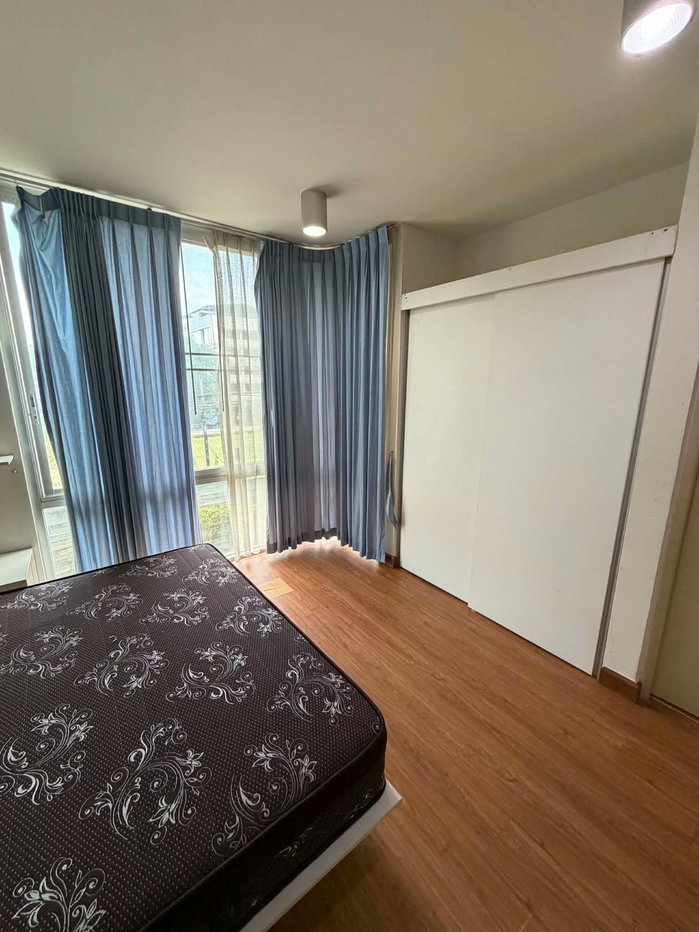 picture Room for rent (The Iris Condo) - 5/10