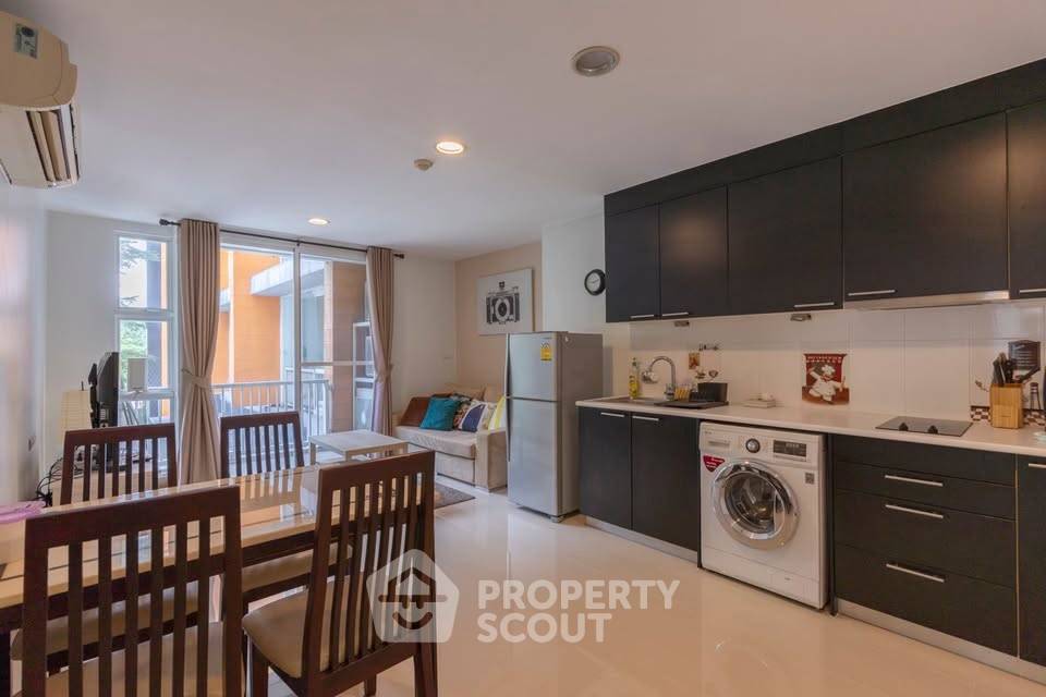 รูป คอนโด 2 ห้องนอน ขาย ที่ D 65 Condominium ใกล้ BTS เอกมัย 400 ม. (ID 3129682) - รูปที่ 2/10