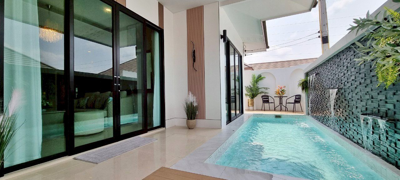 รูป The Lake Huay Yai 3 Bedrooms House for Sale - รูปที่ 3/22