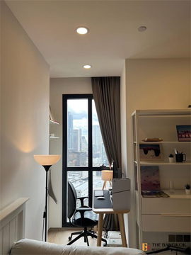 Ashton Chula-Silom Great Value, Convenient for All Lifestyles near MRT Sam Yan Station