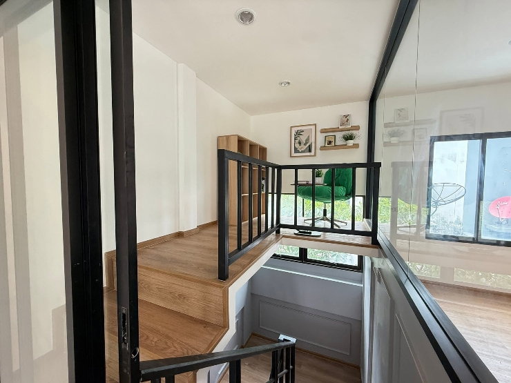 รูป Garage House ทาวน์โฮม 3 ชั้น สไตล์ไม่ซ้ำใคร - รูปที่ 27/33