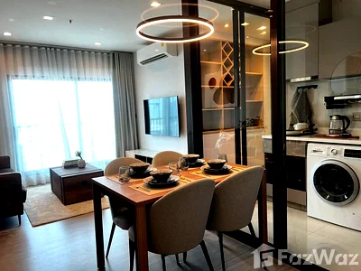 Condos for rent : Spacious 2-Bedroom Condo for Rent at Life Sukhumvit 62 6626358