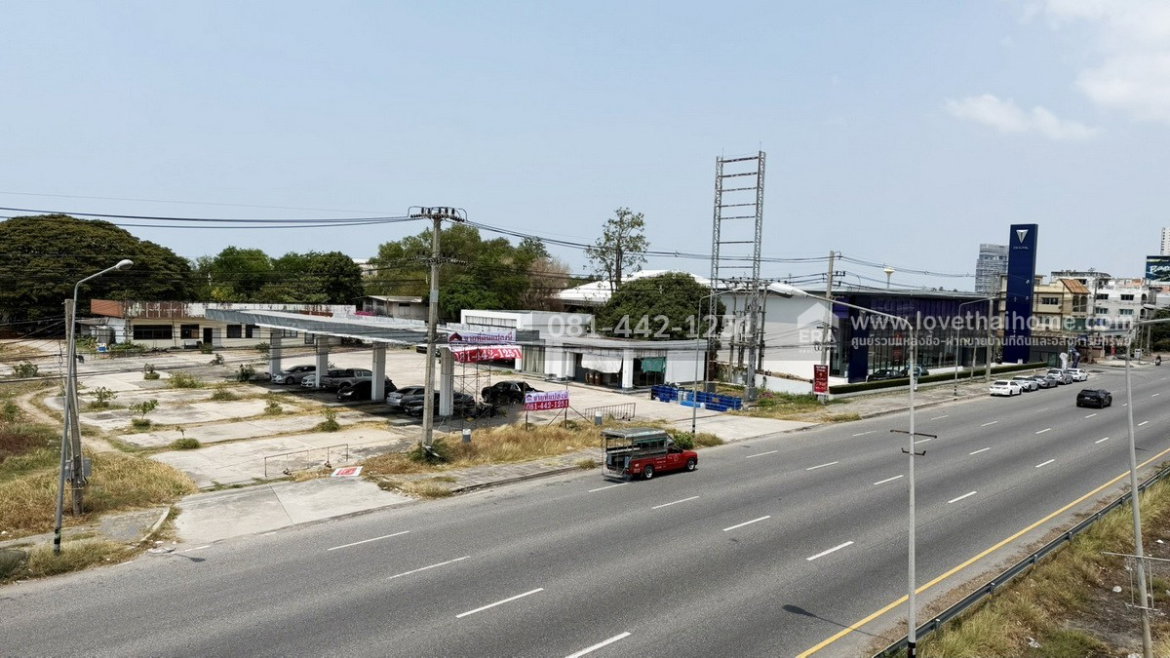 รูป ขายที่ดินติดถนนสุขุมวิท ตรงข้ามบิ๊กซี ชลบุรี พื้นที่ 29 ไร่ 95 ตรว. ที่สุดของทำเลธุรกิจ ขายเพียง 60,000 บาท/ตรว.เท่านั้น ใกล้หาดบางแสน ทำเลดี - รูปที่ 2/7