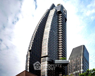 Condos for rent : 46th-Floor 2-BR At Ideo Q Sukhumvit 36 Near BTS Thong Lor (ID 2149842)