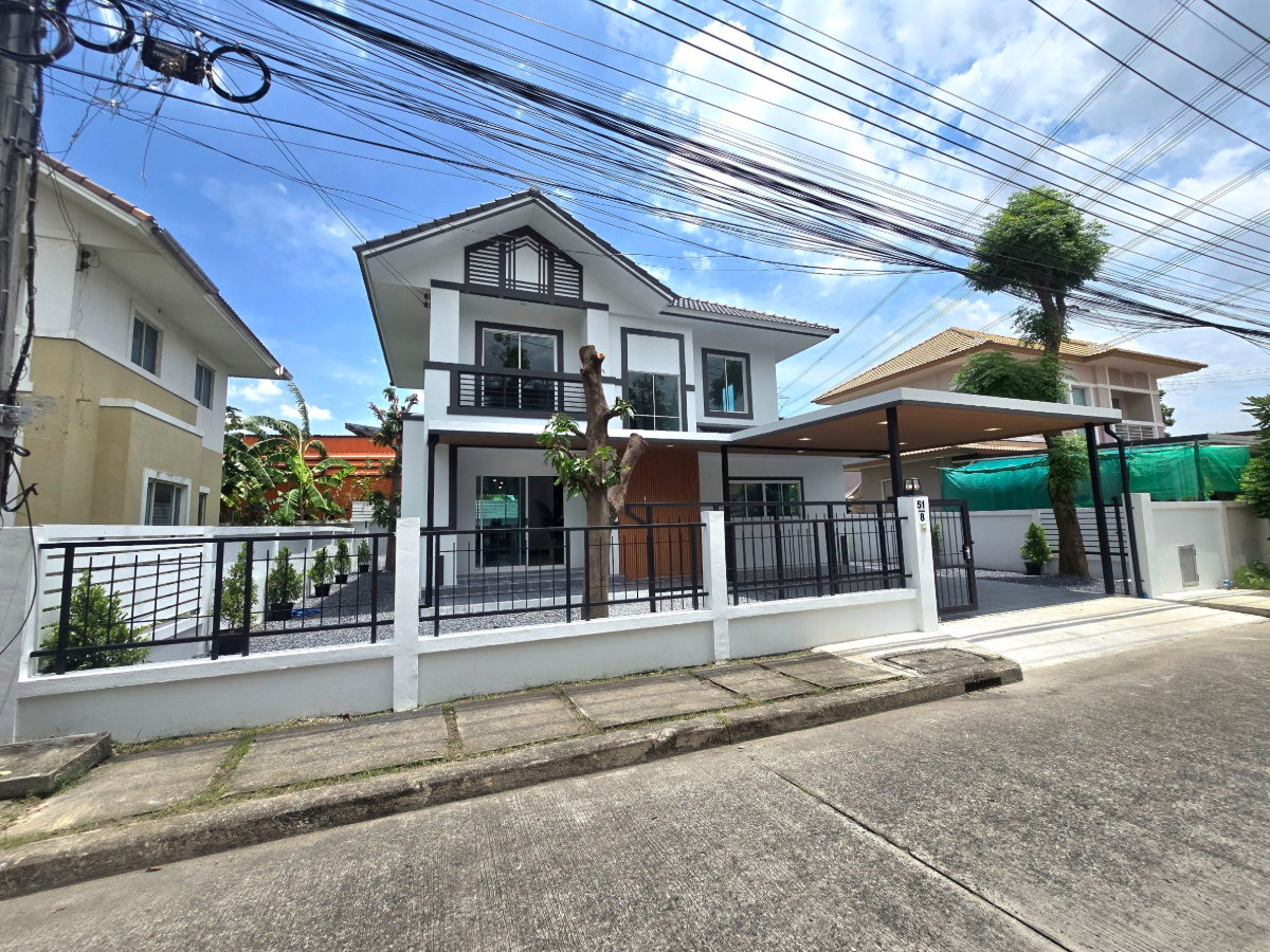 รูป บ้านเดี่ยวหลังใหญ่ ทำเลดี กว้างขวาง รีโนเวทใหม่ทั้งหมด เฟอร์นิเจอร์สวยพร้อมอยู่ ม.แลนซีโอ รามคำแหง-วงแหวน  ถ.เคหะร่มเกล้า64  คลองสองต้นนุ่น ลาดกระบัง - รูปที่ 2/37
