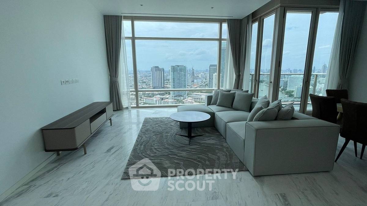 picture 3-BR 192 Sqm On 30th Floor At Four Seasons Private Residences, BTS Saphan Taksin (ID 851322) - 11/15