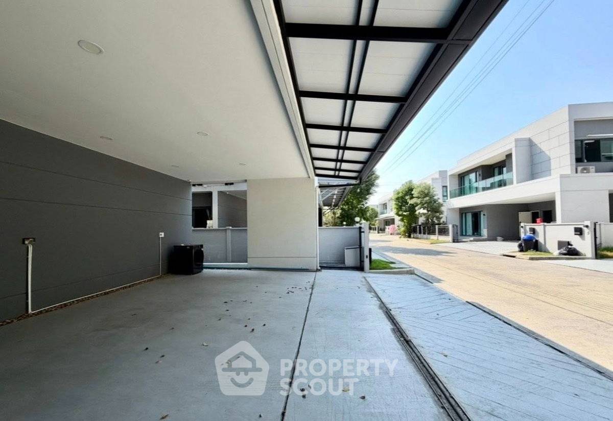 picture 4-BR House For Rent, Centro Bangna Km.7, Bang Kaeo, Bang Phli (ID 3128502) - 17/20