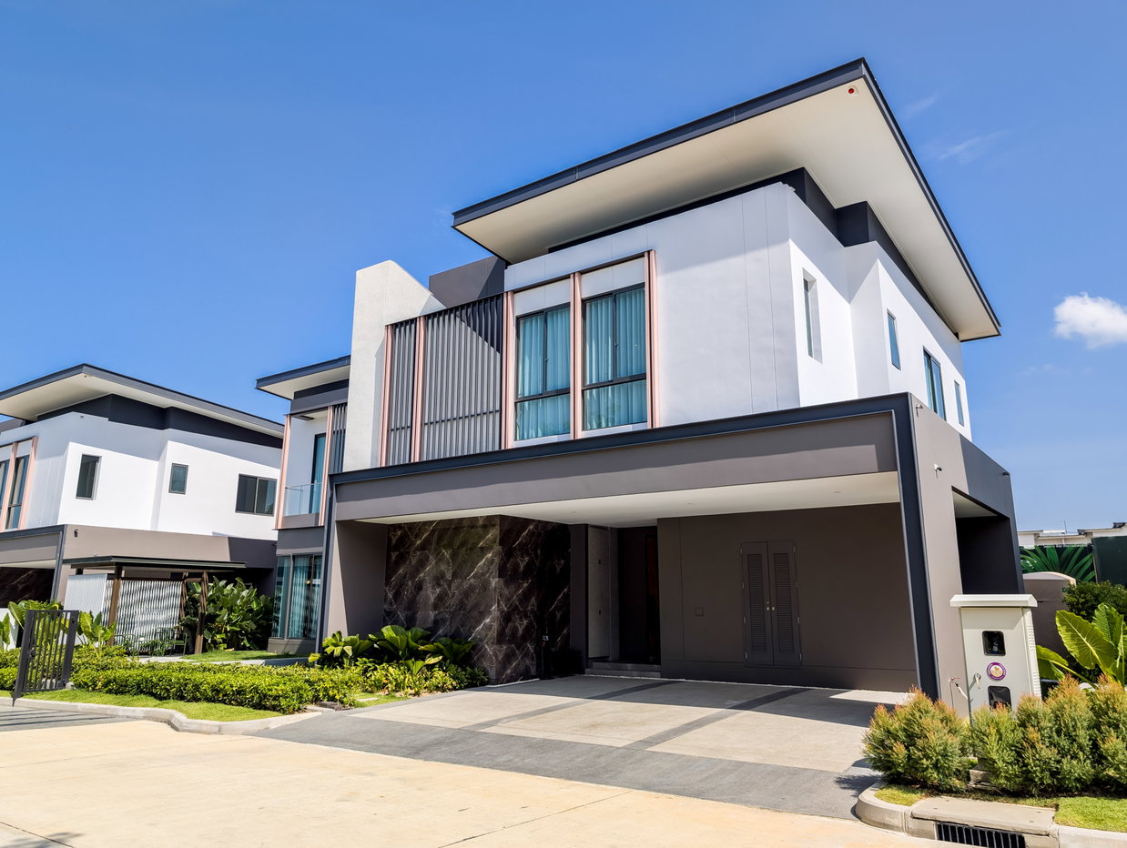 picture Modern Tropical House for Sale East Pattaya - 28/29