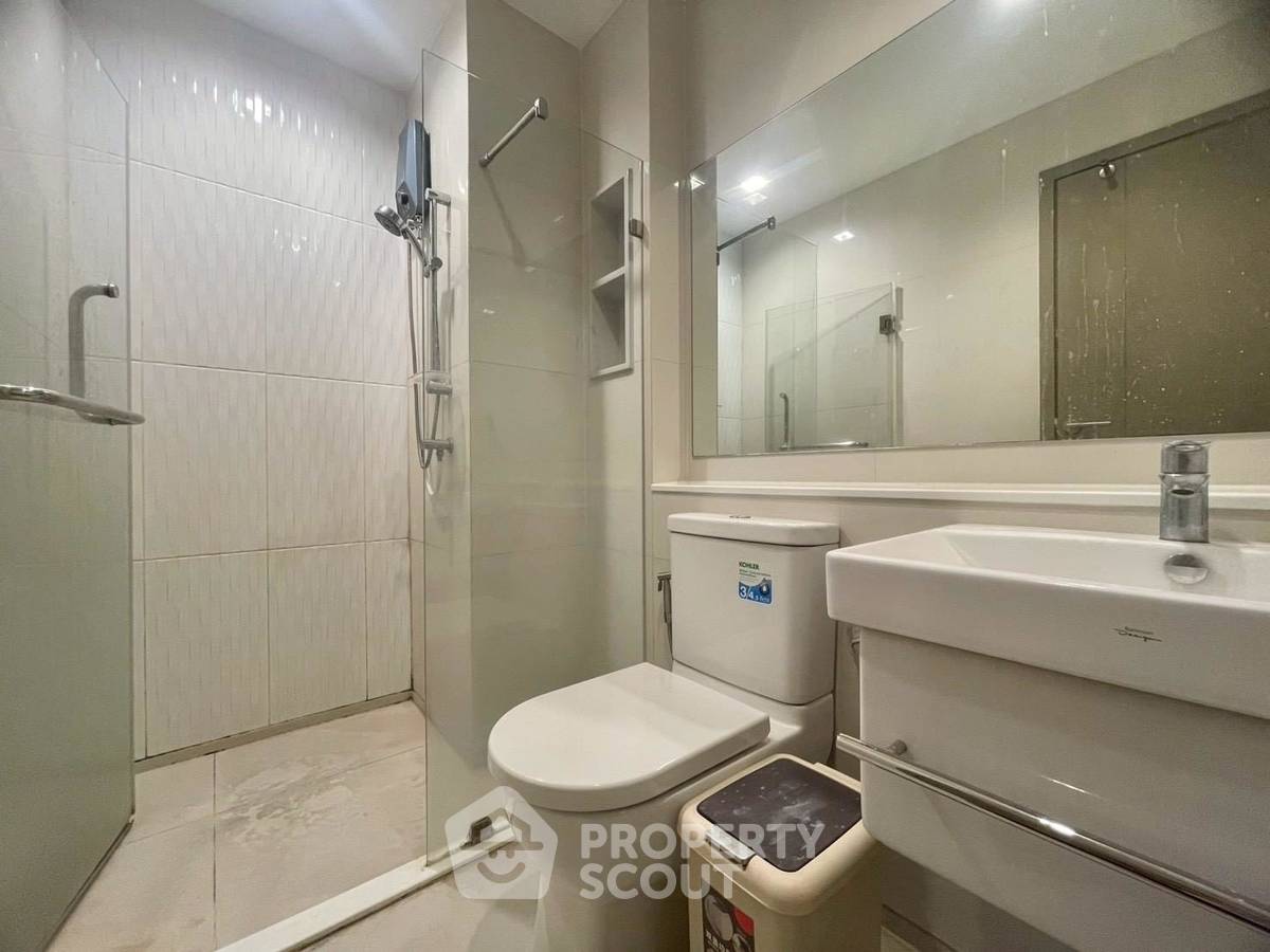 picture Well-Priced 1-BR 33 Sqm At Life Asoke - Rama 9, MRT Phra Ram 9 (ID 2773308) - 7/7