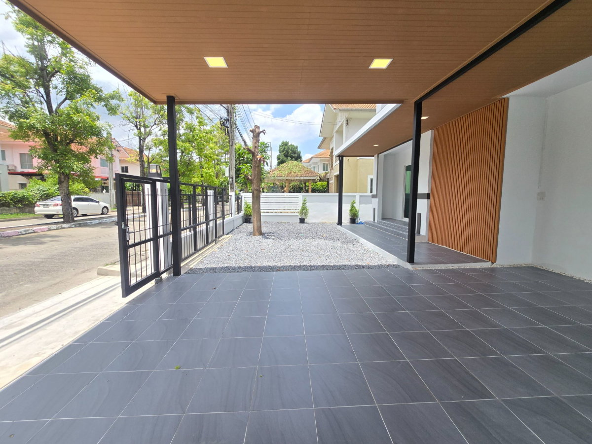 รูป บ้านเดี่ยวหลังใหญ่ ทำเลดี กว้างขวาง รีโนเวทใหม่ทั้งหมด เฟอร์นิเจอร์สวยพร้อมอยู่ ม.แลนซีโอ รามคำแหง-วงแหวน  ถ.เคหะร่มเกล้า64  คลองสองต้นนุ่น ลาดกระบัง - รูปที่ 5/37