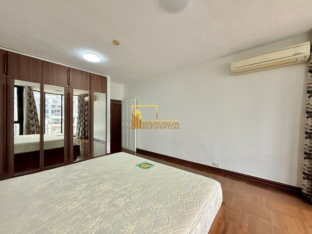 รูป Well Maintained 3 Bedroom Apartment For Rent in Chidlom Area - BR0735AP - รูปที่ 20/45