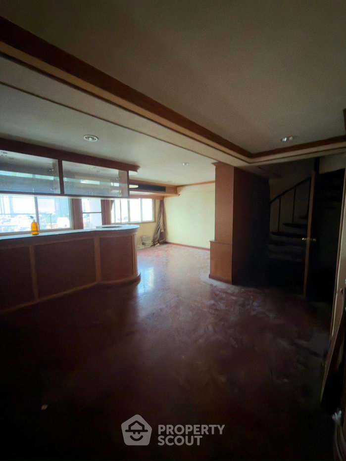 รูป ขายคอนโด 1 ห้องนอน 93 ตร.ม. ทองหล่อ ทาวเวอร์ ชั้น 17 ใกล้ BTS ทองหล่อ (ID 3129284) - รูปที่ 1/10
