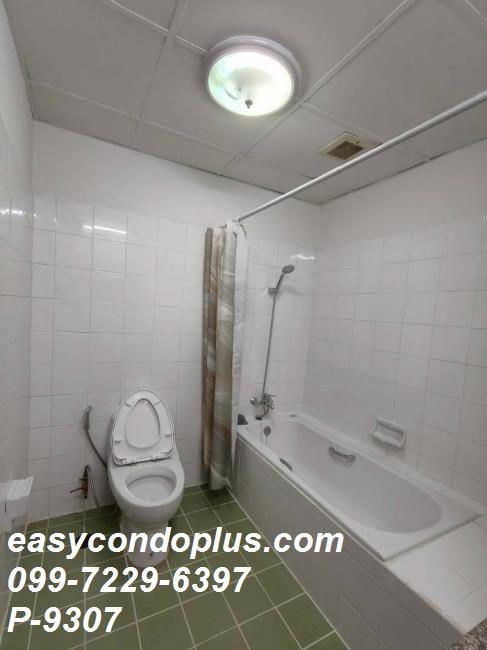picture 🏷️ P-9307 | Wittayu Complex : Spacious Living Area Near BTS Ploenchit 32,000 THB | Line ID: @easycondoplus | 099-229-6397 - 9/10