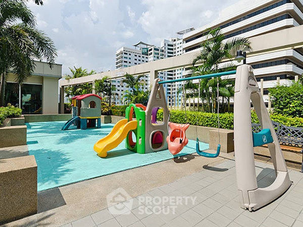รูป คอนโด 1 ห้องนอน ขาย Grand Park View Asoke ชั้นสูง ใกล้ MRT สุขุมวิท (ID 2778886) - รูปที่ 3/4