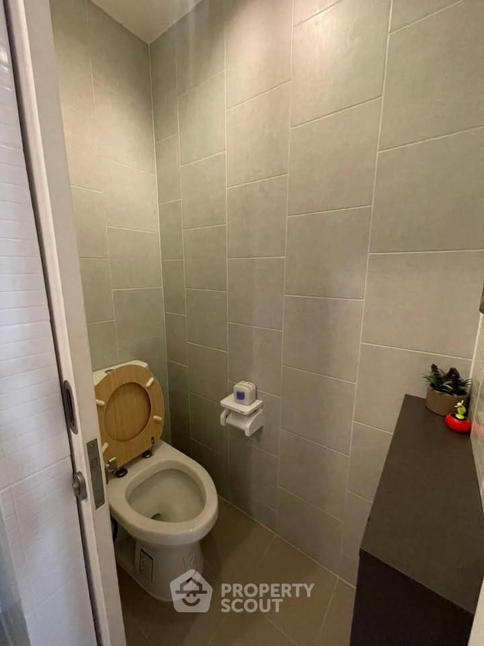 รูป คอนโด 1 ห้องนอน ขาย ที่ เอสเซนท์ เชียงใหม่ ใกล้ เซ็นทรัลเฟสติวัล เชียงใหม่ (ฟ้าฮ่าม) ชั้น 12 (ID 3127304) - รูปที่ 5/12