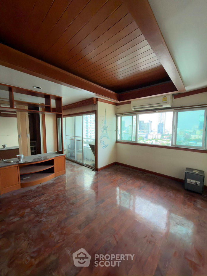 รูป ขายคอนโด 1 ห้องนอน 93 ตร.ม. ทองหล่อ ทาวเวอร์ ชั้น 17 ใกล้ BTS ทองหล่อ (ID 3129284) - รูปที่ 4/10