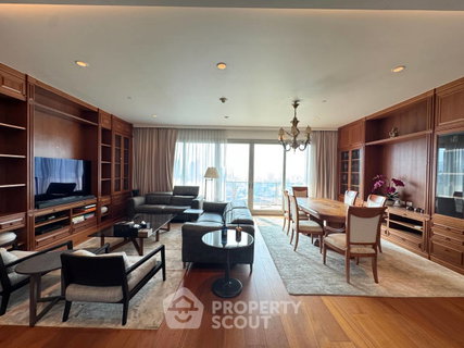 รูปภาพ 3-BR 150 Sqm Condo At D.S. Tower 2 Sukhumvit 39 Near MRT Sukhumvit (ID 2152012)