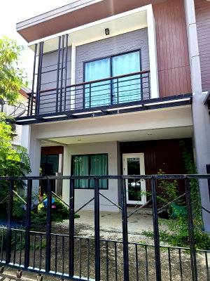 ขายทาวน์โฮม : 🏡 ขายทาวน์โฮมสภาพใหม่มาก โครงการ The Plant รังสิต–คลอง 2