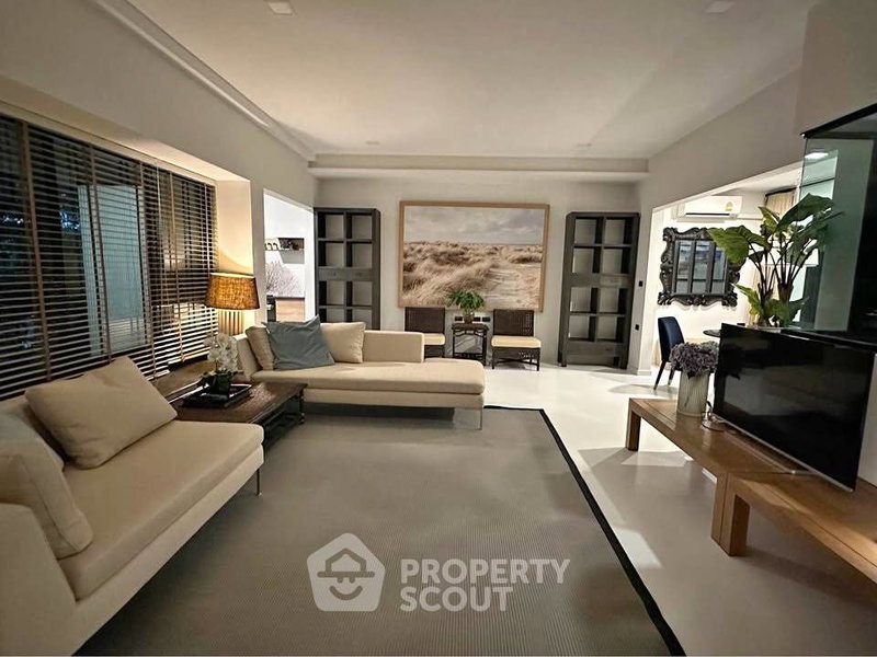 ทาวน์โฮมให้เช่า : ทาวน์เฮาส์ 3 ห้องนอน 225 ตร.ม. ให้เช่า โครงการ VIVE บางนา กม.7 (ID 3128473)