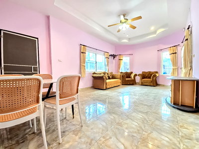 Houses for rent Chonburi : Semi Detached House for Rent Khao Talo East Pattaya 2Bed