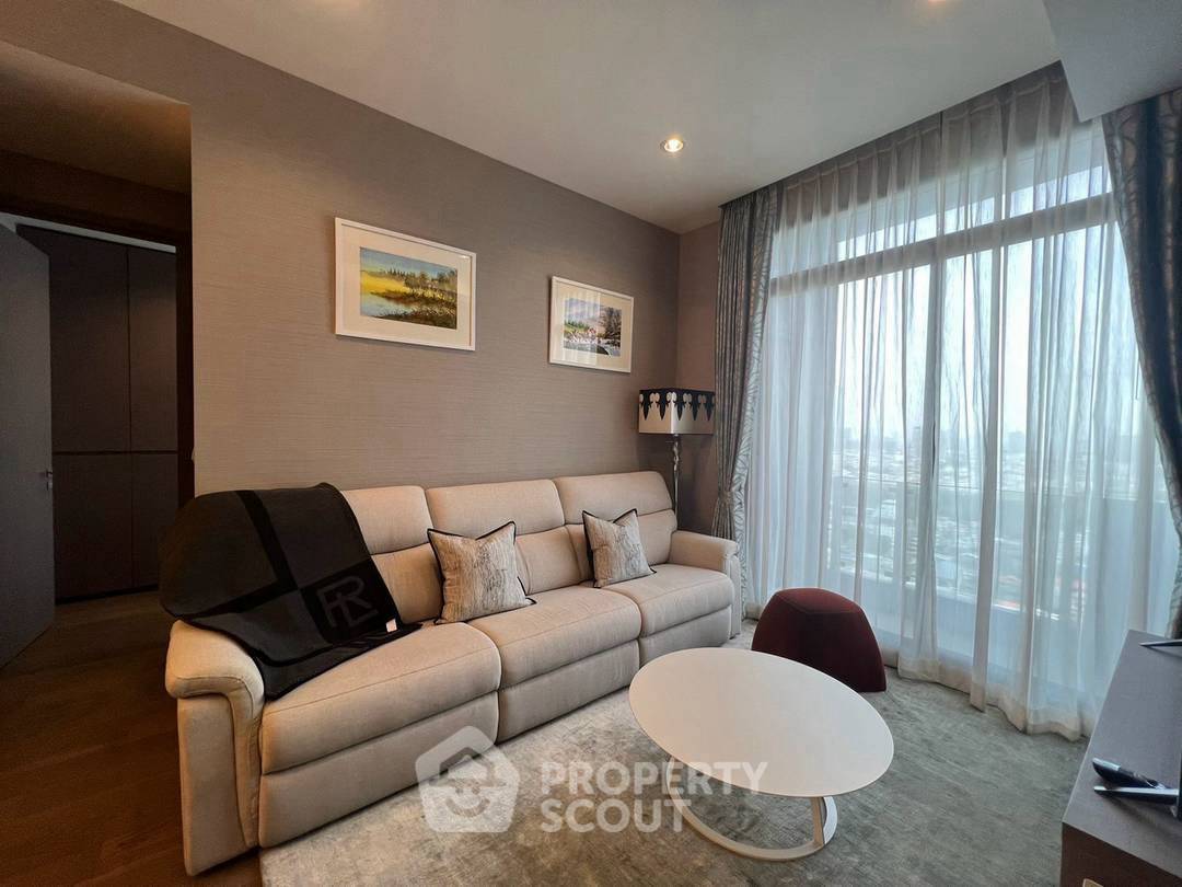 picture 2-BR Condo At The Diplomat Sathorn, BTS Surasak 90m, 23rd-Floor (ID 3128827) - 1/12