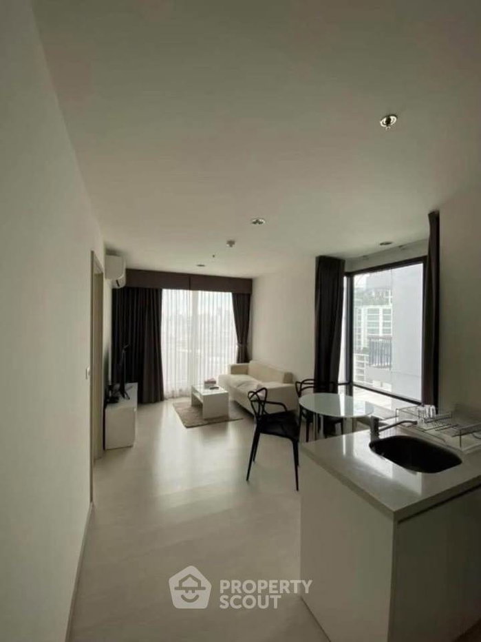 รูป คอนโด 1 ห้องนอน 49 ตร.ม. ให้เช่า Rhythm Sukhumvit 42 ใกล้ BTS เอกมัย 200 ม. (ID 2374313) - รูปที่ 3/6