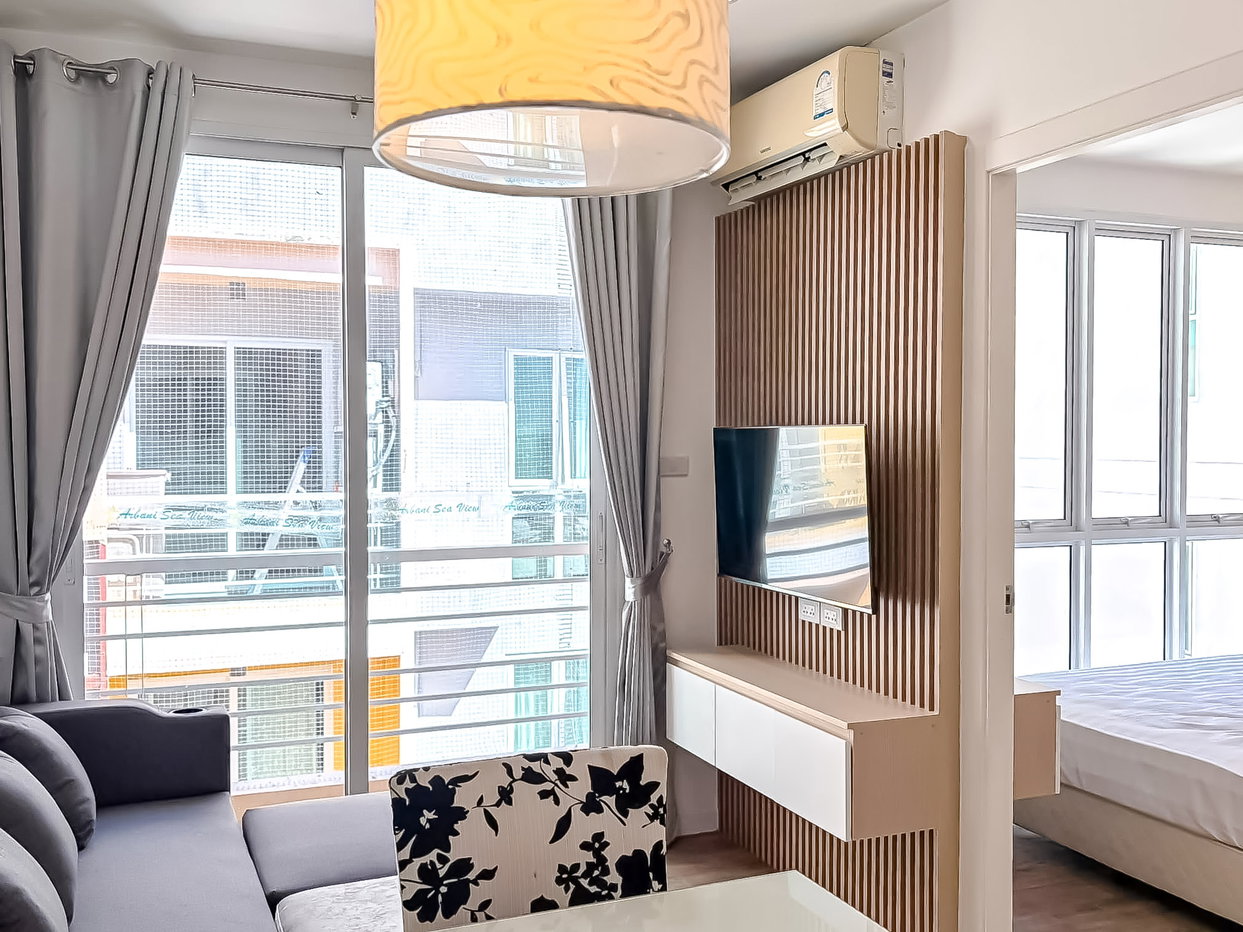 picture Neo Seaview Condo for Sale Jomtien 1 Bedroom Corner Unit - 1/11