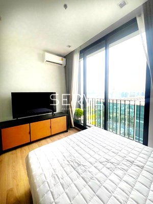 Condos for sale : 1 Bed  City View Closed Kitchen Fully furnished Luxury Condo Good Lacation Close To BTS Ari station 220 m. @ Noble Around Ari  