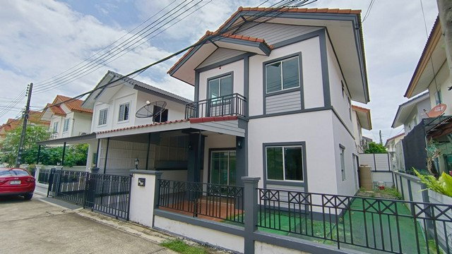 รูป ด่วน! ขายบ้านแฝดสไตร์บ้านเดี่ยวราคาทาวเฮ้าส์ หมู่บ้านบ้านฟ้าปิยรมย์ พรีเมียร์ ปาร์ค 3ห้องนอน 2ห้องน้ำ 38.1 ตร.ว. สภาพสวย โซนลำลูกกา คลอง 6  - รูปที่ 3/8