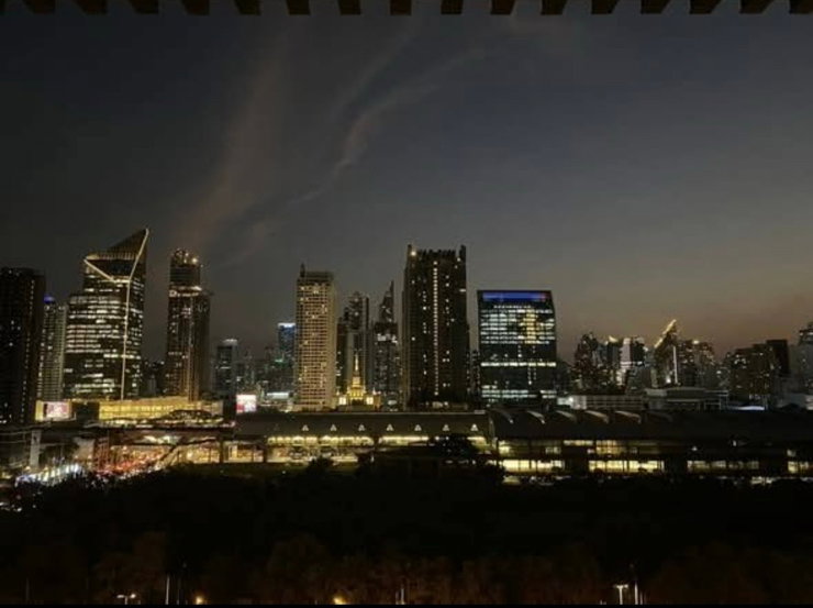 รูป S272 🔥ให้เช่าคอนโด Life Asoke Hype (ไลฟ์ อโศก ไฮป์)พร้อมเข้าอยู่ เฟอร์นิเจอร์ และ เครื่องใช้ไฟฟ้า ครบ - รูปที่ 8/8