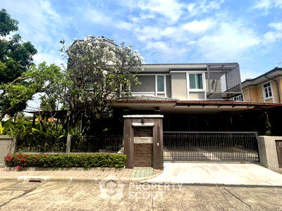 บ้านเดี่ยว กรุงเทพมหานคร : บ้าน 4 ห้องนอน ขาย ใน โกลเด้น นาคารา อ่อนนุช 65 ใกล้ ARL บ้านทับช้าง (ID 3128485)