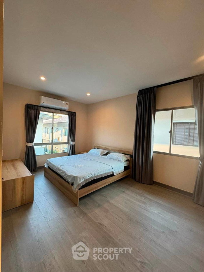 รูป บ้าน 4 ห้องนอน ให้เช่า ที่ เดอะปาล์ม กรุงเทพฯ–เคหะร่มเก้า-วงศ์สว่าง ใกล้สะพานสูง (ID 3128482) - รูปที่ 3/8