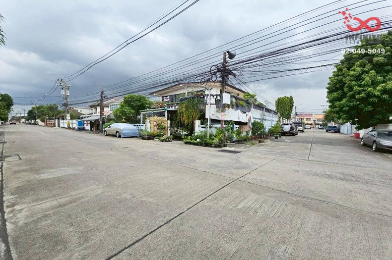 รูป ขายบ้านเดี่ยว 2 ชั้น หมู่บ้าน ต.รวมโชค 79 ตร.ว. หลังมุม โชคชัย 4 ซอย 56 ใกล้ MRT โชคชัย 4 - รูปที่ 1/11