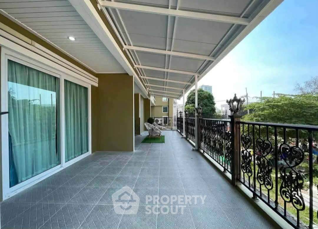 รูป คอนโด 2 ห้องนอน 66 ตร.ม. ที่สยาม โอเรียนทอล พัทยา ใกล้ทะเล เลี้ยงสัตว์ได้ (ID 3128944) - รูปที่ 12/12