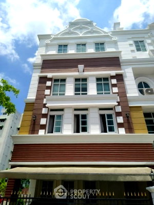 ทาวน์โฮม กรุงเทพมหานคร : ทาวน์โฮม 3 ห้องนอน ขาย Plus City Park สุขุมวิท 101/1 ใกล้บางจาก (ID 3125116)