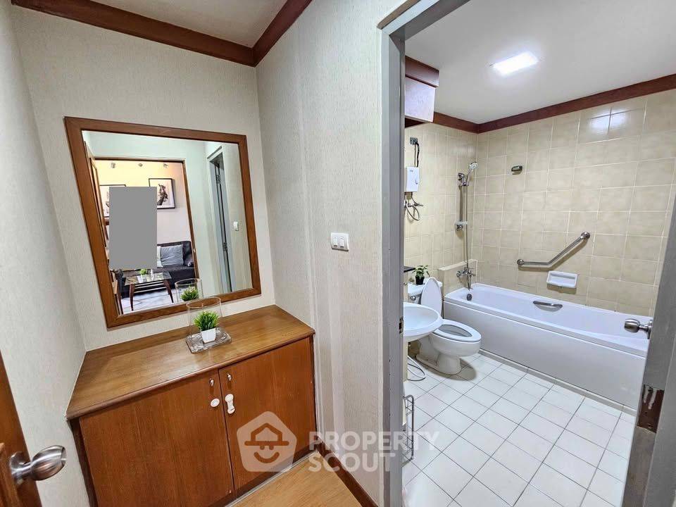 picture 1-BR 52 Sqm, 32nd-Floor At The Waterford Diamond Tower Sukhumvit, BTS Phrom Phong (ID 381983) - 8/9