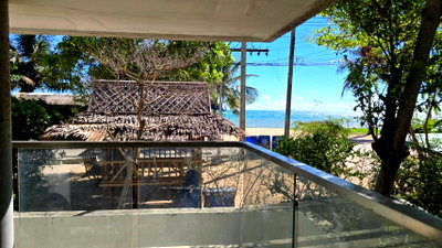 Condos for sale : Beachfront Condo for Sale Waters Edge Condominium Na Jomtien