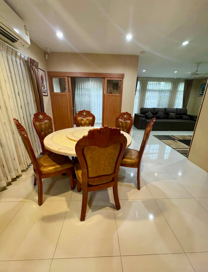 รูป ให้เช่าบ้านเดี่ยว 2 ชั้น Passorn Prestige Pattanakarn เฟอร์นิเจอร์ Built-in ทั้งหลัง พร้อมโซลาร์เซลล์และลิฟต์บันได ใกล้เอกมัย ทองหล่อ พระราม 9 - รูปที่ 17/48