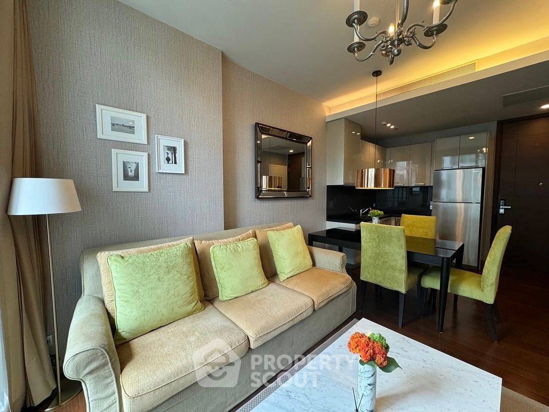 รูป คอนโด 1 ห้องนอน ควอตโตร บาย แสนสิริ ชั้น 22 ใกล้ BTS ทองหล่อ (ID 1981329) - รูปที่ 1/8