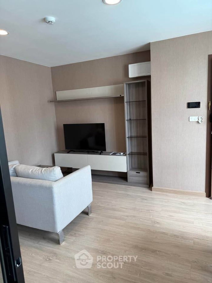 รูป คอนโด 2 ห้องนอน 44 ตร.ม. เดอะ คิวบ์ เออร์เบิน สาทร - จันทร์ ใกล้ BTS สะพานตากสิน (ID 3127173) - รูปที่ 2/9