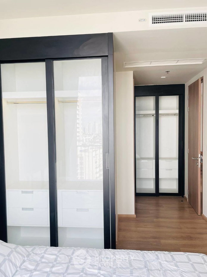 picture 2-BR Condo Noble Around Sukhumvit 33, 12th Floor Near BTS Phrom Phong (ID 1396541) - 5/8