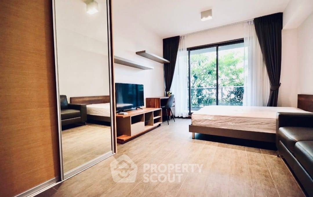 รูป คอนโด 1 ห้องนอน 33 ตร.ม. ที่ The Lofts Ekkamai ใกล้ BTS เอกมัย 200 ม. (ID 1873757) - รูปที่ 3/6